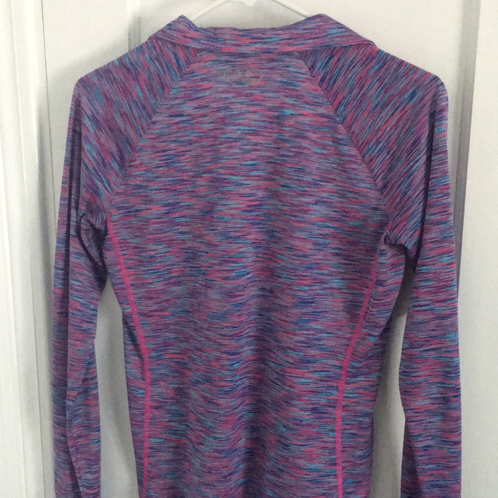 💙✅Under armour dry fit long sleeve top - Picture 3 of 3
